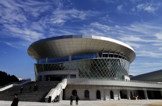 明溪县全民健身活动中心项目获2019年度“瑞云杯”优质工程奖